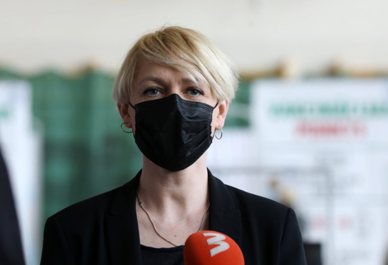 Глава бюро вакцинации: роль семейных врачей в вакцинации крайне высока