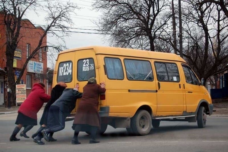 15 колоритных примеров, почему «умом Россию не понять»