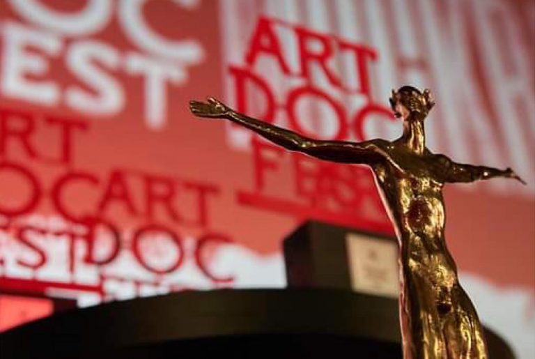 В Риге стартует кинофестиваль Artdocfest/Riga