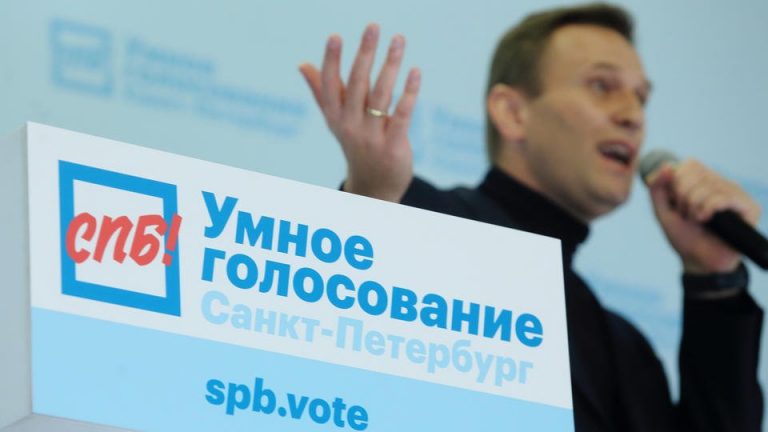 Российский суд запретил поисковикам показывать фразу «Умное голосование»