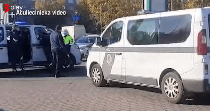 В Иманте средь бела дня совершено вооруженное ограбление: у молодых людей забрали 500 евро (ВИДЕО)