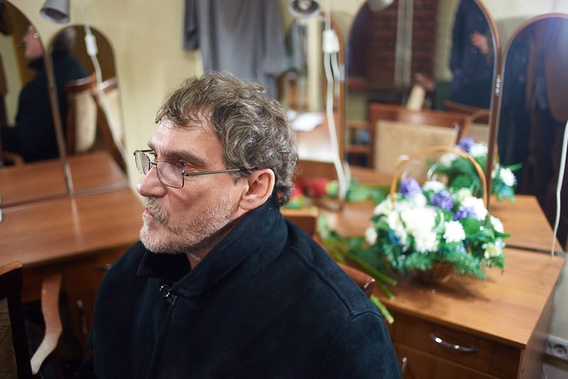 Врачи сообщили о состоянии болеющего COVID актера Валерия Гаркалина
