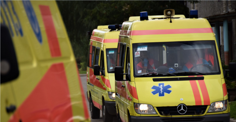 В больницах Латвии находятся 1 439 пациентов с COVID, врачи борются за жизнь 183 человек