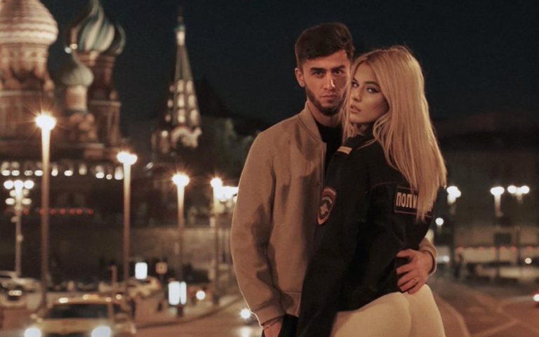 Таджикский блогер приговорен к колонии за фото на фоне храма в Москве