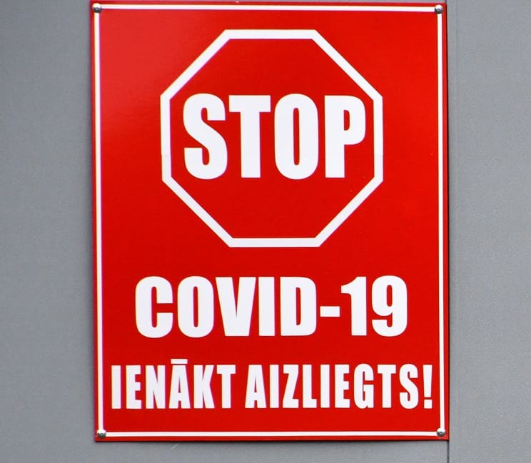 В Латвии выявлено 2 879 случаев COVID, скончались 39 человек