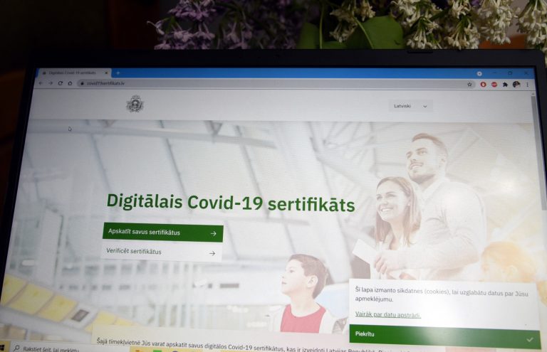 Многие крупные компании со следующей недели начнут работать в «зеленом» режиме