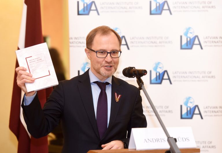 Спрудс: мы не живем в эпидемиократии, мы живем в демократии