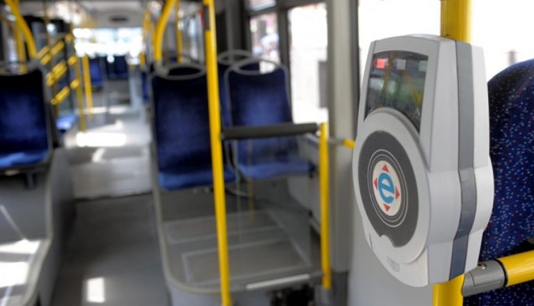 С понедельника 27 000 человек могут остаться без скидок в общественном транспорте