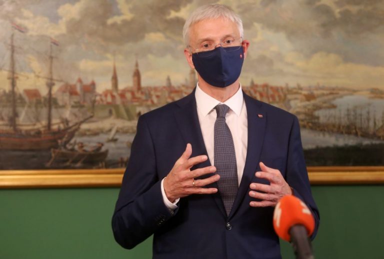 Кариньш: локдаун принес ожидаемый результат, но есть незавершенные цели по вакцинации