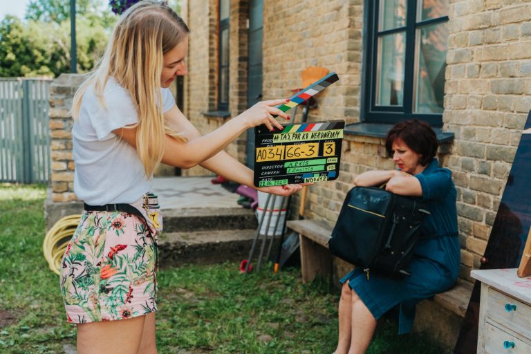 Премьера новой латвийской романтической комедии «Табу» уже в кинотеатрах!