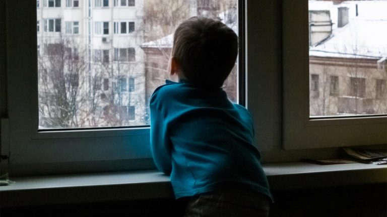 Министр прогнозирует, что детских домов в Латвии больше не будет через пять-семь лет