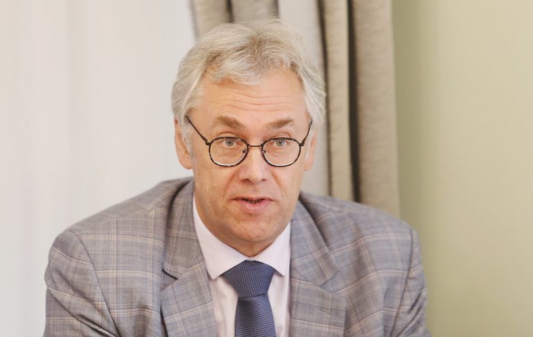 Перевощиков: нужно две-три недели, чтобы изучить «омикрон»