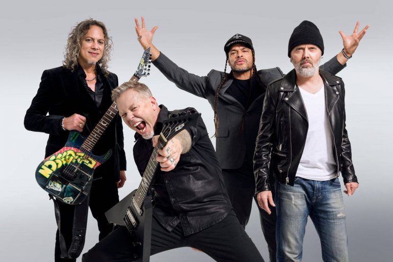 Россиянин потребовал от группы Metallica 1 млрд долларов