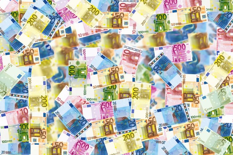 Поддержка пострадавшим при локдауне отраслям составит 50 млн. евро