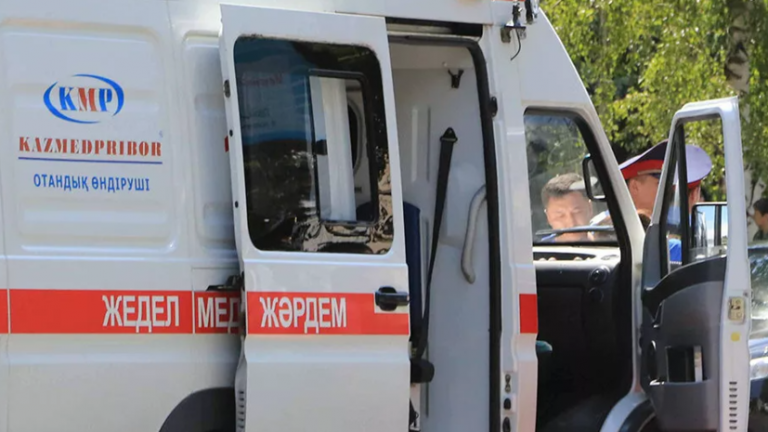 В Казахстане шесть человек погибли при ЧП на шахте