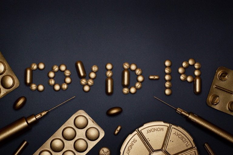 Правительство уточнило порядок  и сроки предъявления сертификата COVID-19 для выполнения рабочих обязанностей