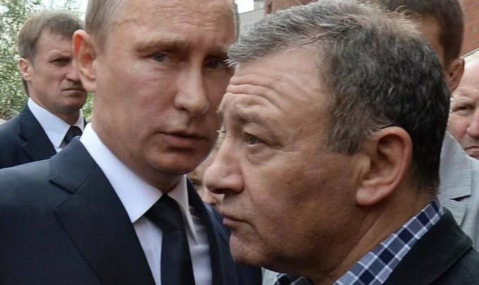 В латвийских банках списаны миллионы евро компаний, связанных с «другом Путина»