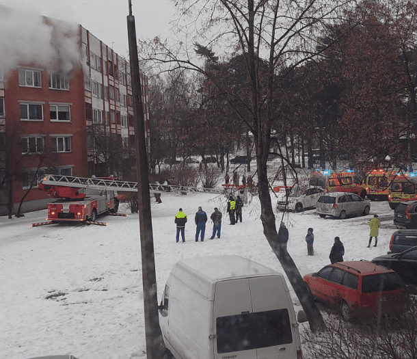 В Каугури в результате пожара выгорела квартира: есть пострадавшие