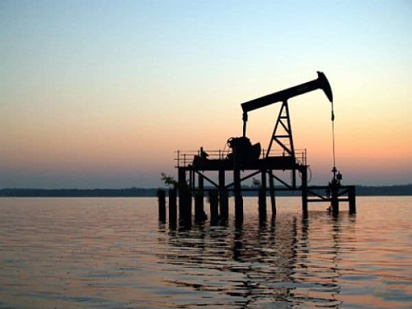 Нефть подешевела после заявлений министра энергетики Саудовской Аравии