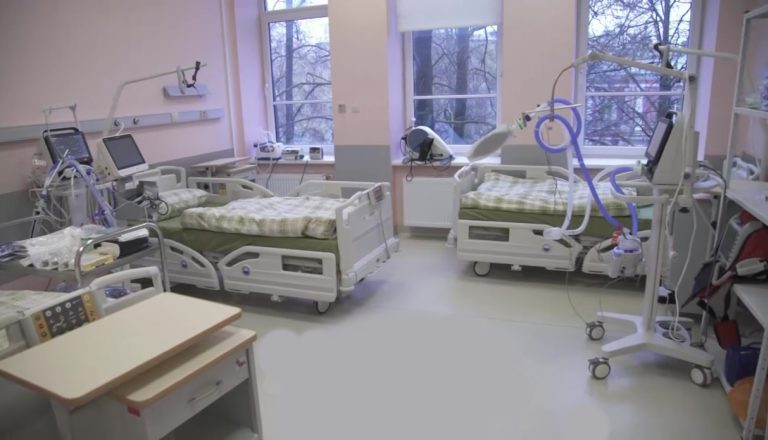 В больницах находятся 512 пациентов с COVID-19