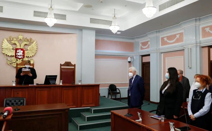 В России ликвидировали общество «Мемориал». Возмущение выразил глава МИД Латвии Ринкевич