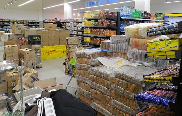 Белоруссия с 1 января вводит эмбарго на импорт ряда продуктов питания из западных стран