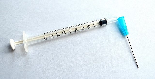 В России утвердили перечень противопоказаний к вакцинации