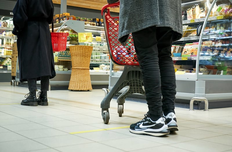 Эксперты о росте цен на продукты питания: малообеспеченные семьи станут еще беднее