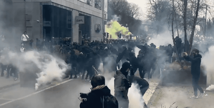Протесты против ковид-ограничений В Брюсселе переросли в беспорядки