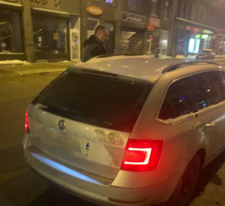 «Он знал как бить, чтобы не оставлять следов»: сотрудник Госполиции избил девушку за замечание «не мусорить»