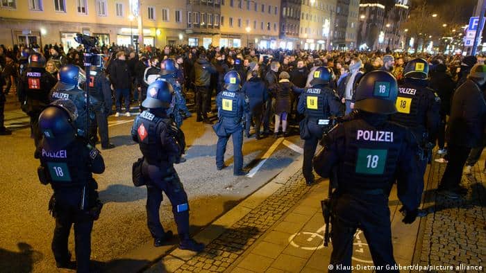 Германия — новые акции протеста против мер борьбы с ковидом