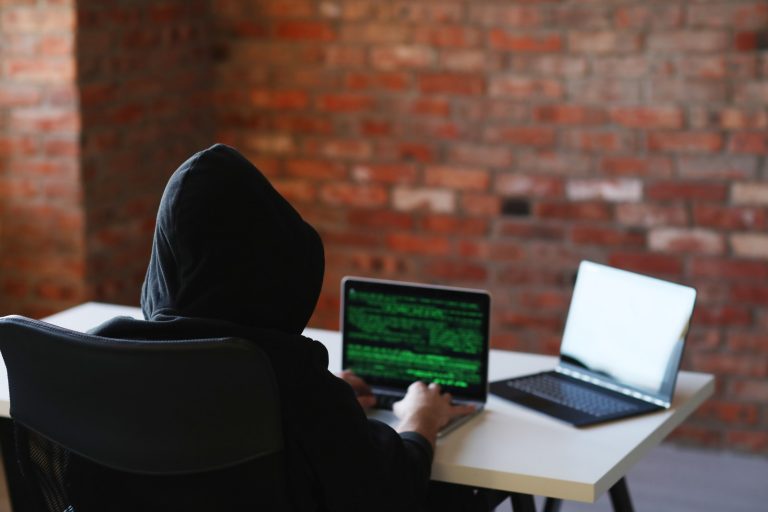 Drošs internets: простые советы, как уберечь себя от злоумышленников в интернете