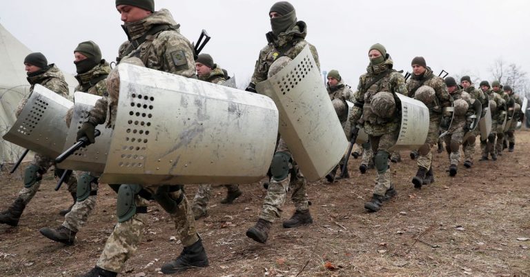Латвия видит для себя угрозу, если Россия нападет на Украину