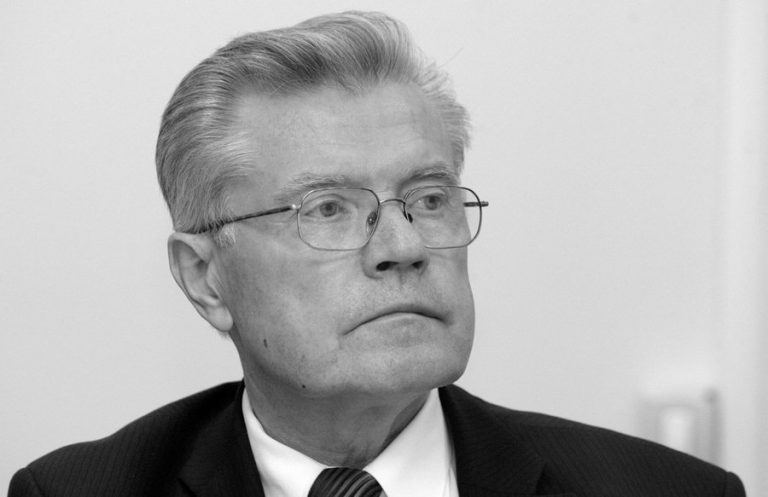 Скончался соавтор декларации о независимости Латвии Роман Апситис