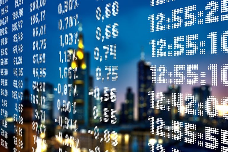 Fitch сохранило кредитный рейтинг Латвии на уровне A-