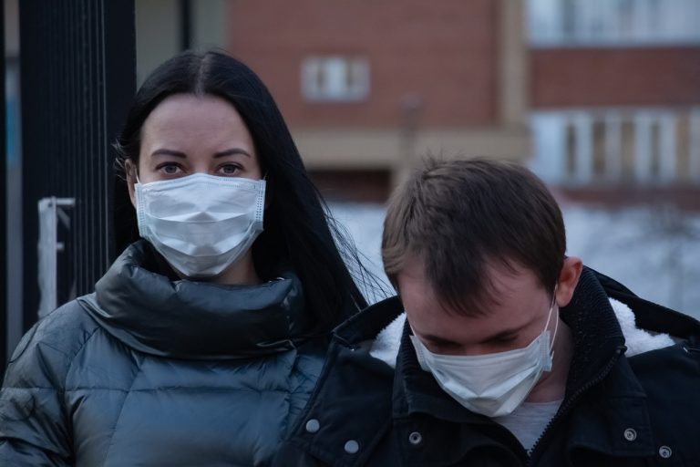 Латвия — в четверке лидеров по заболеваемости COVID в Европе