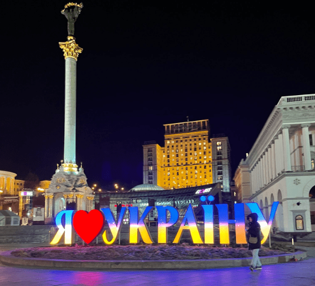 airBaltic отменила до конца месяца ночные рейсы в Киев и Одессу