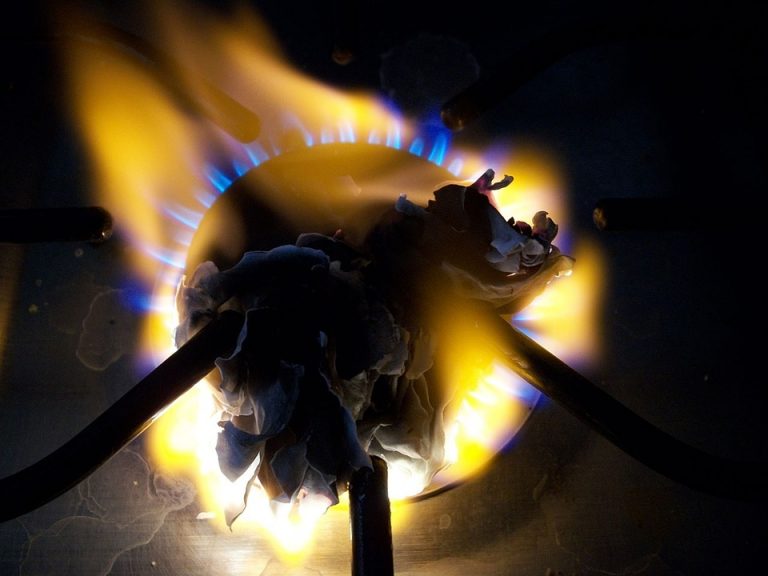 Банковский аналитик предрек повышение цен на газ в Европе до $2000