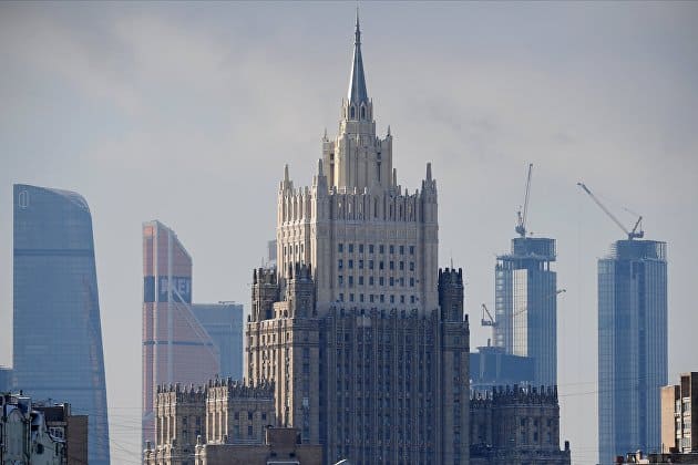 МИД РФ пообещал зеркальный ответ на санкции Европы и США