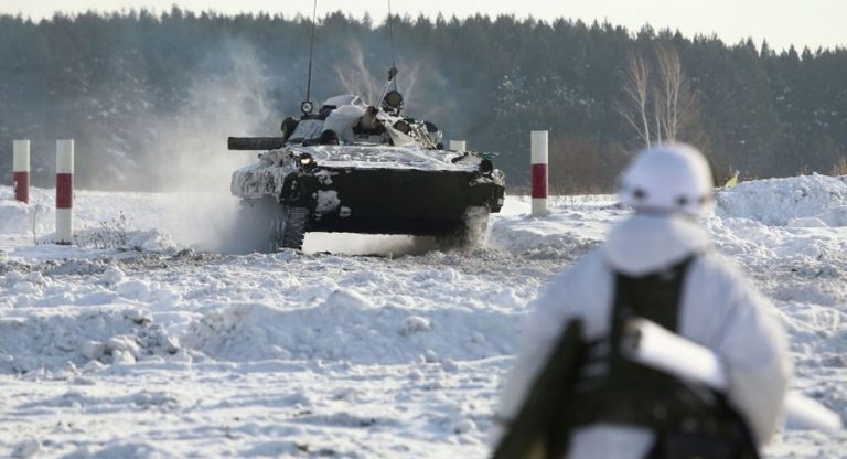 Агентство Bloomberg опубликовало заголовок о «вторжении» России на Украину