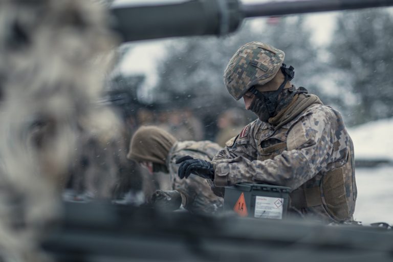 К середине лета Латвия проведет шесть международных военных учений