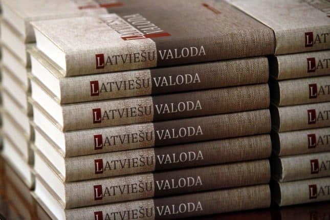 Обучать детей украинских беженцев на латышском языке — инициатива национального объединения