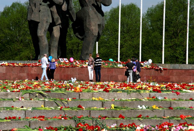 «Иногда запреты имеют более взрывоопасный эффект, чем сами мероприятия»: глава МВД о 16 марте и 9 мая