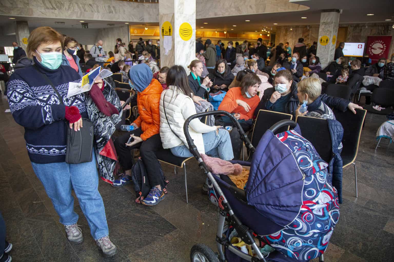 центры беженцев в финляндии. социальная поддержка беженцев. центр для беженцев. центры беженцев. миграция женщин.