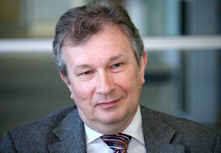 Бригис: после отмены ограничений люди должны повысить личную ответственность за свое здоровье