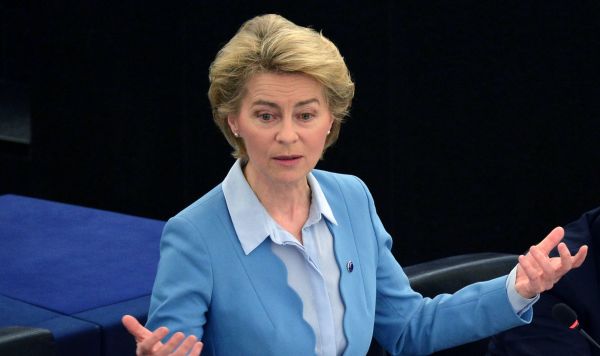 Ляйен: требование России платить за нефть и газ в рублях является нарушением договора