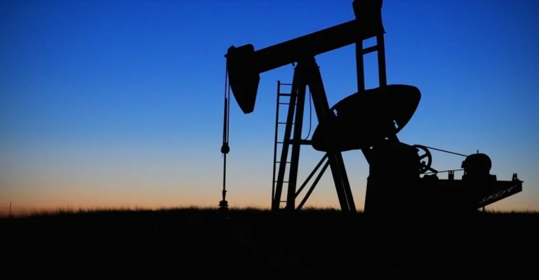 Цены на нефть и металлы бьют рекорды
