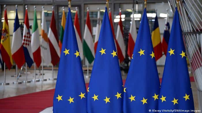 Совет ЕС сообщил о начале рассмотрения заявок Украины, Грузии и Молдавии на вступление