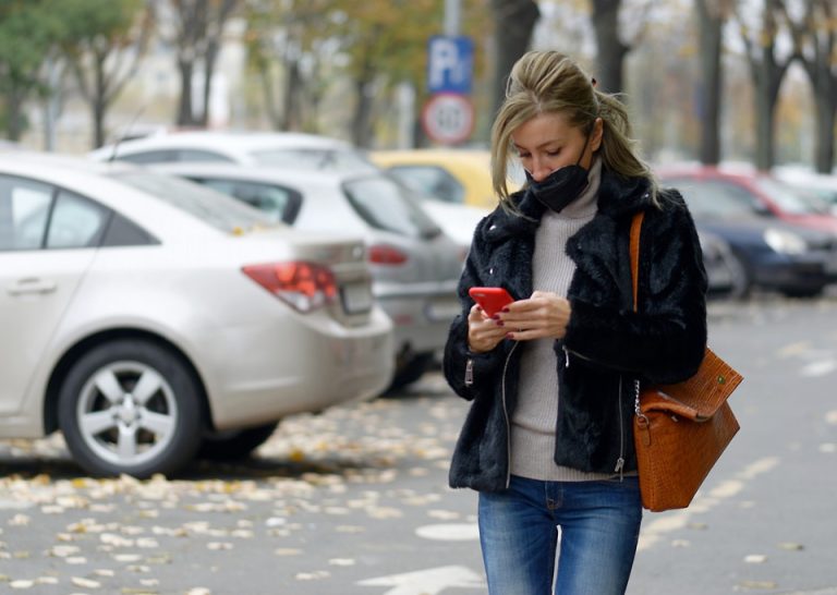 В Латвии выявлено 765 новых случаев COVID, скончались 4 человека