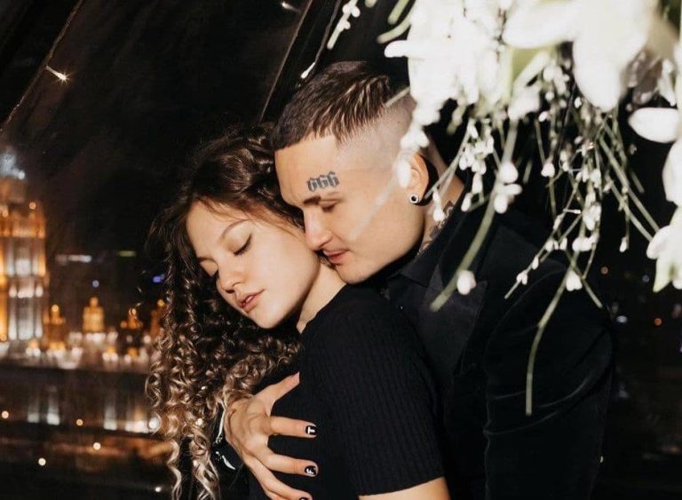 Дилара подтвердила развод с Моргенштерном: «Наши отношения дали трещину после свадьбы»